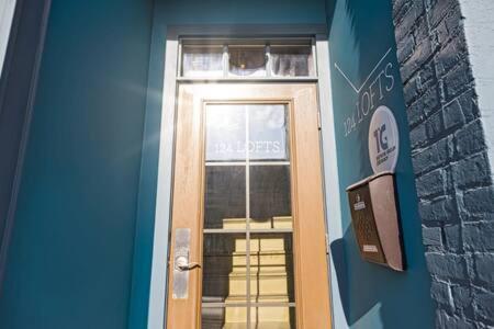 Hip Urban Loft-Small Town Charm-124 Lofts #2 West Dundee Extérieur photo