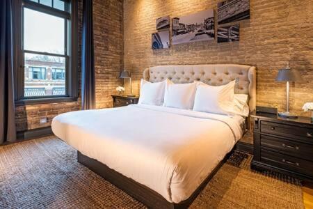 Hip Urban Loft-Small Town Charm-124 Lofts #2 West Dundee Extérieur photo